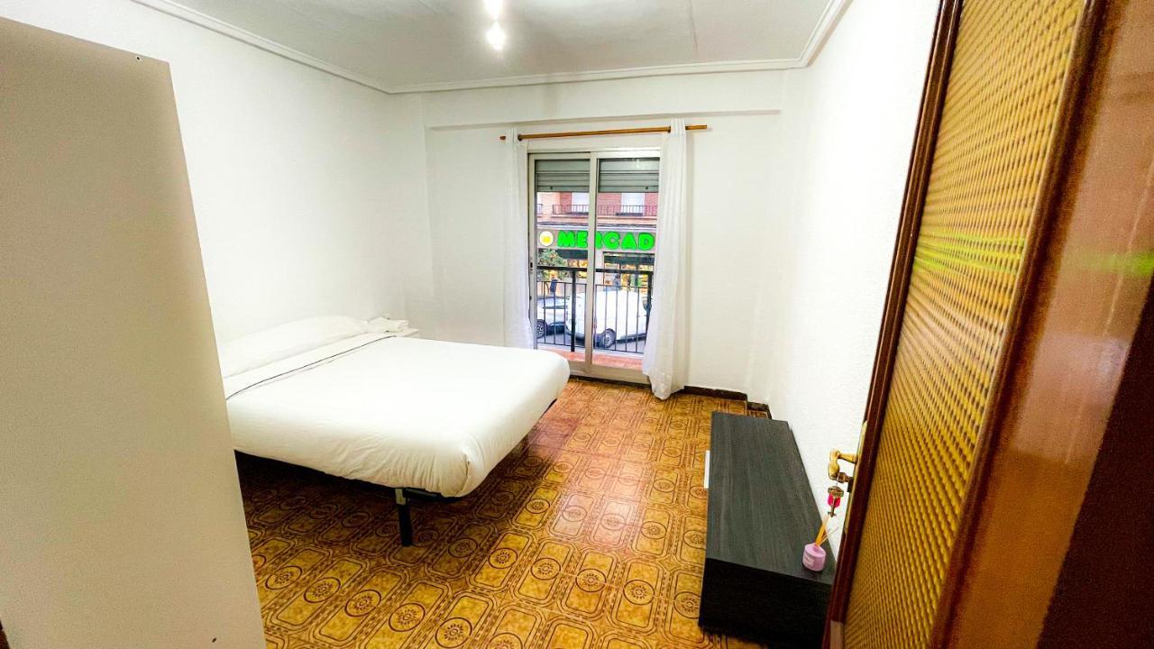Alojamiento Valencia Apartment ภายนอก รูปภาพ